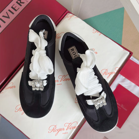 Roger Viver Rhinestone Buckle Casual Sneakers Lightweight Soft Comfortable Shoes