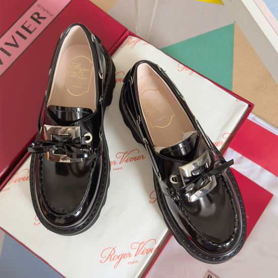 Roger Viver Rhinestone Buckle Platform Leather Loafers Anti-slip Sole