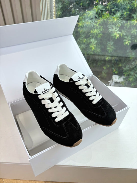 Alo Casual Suede Training Shoes Comfortable Lightweight All-match Footwear