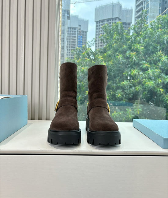 Prada Classic Suede Knight Boots Elongate Leg Shape Comfortable Footwear