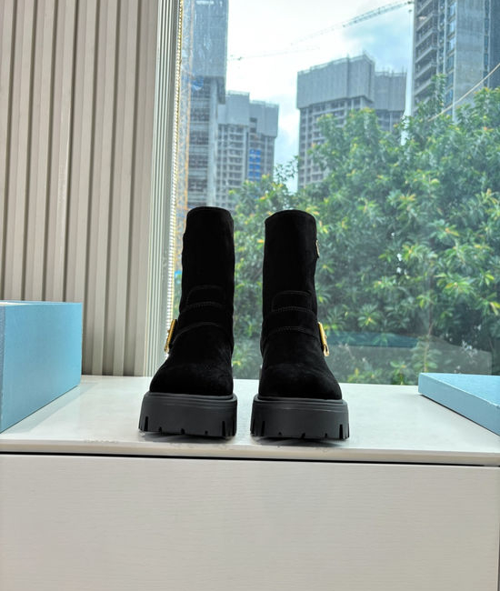Prada Classic Suede Knight Boots Elongate Leg Shape Comfortable Footwear