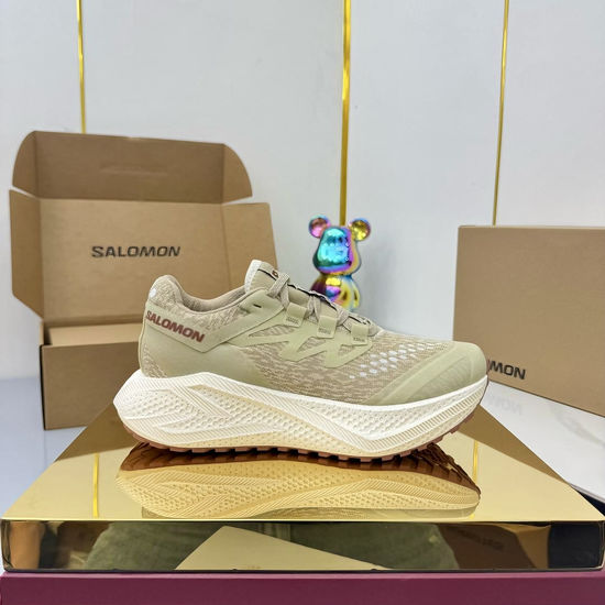 Moncler Breathable Mesh Running Shoes Supportive Insole Shock Absorbing Outsole