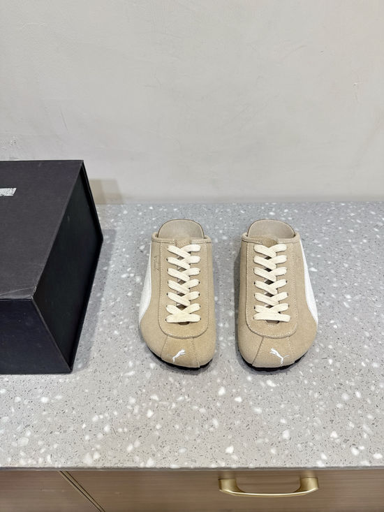Puma Suede Adjustable Buckle Closed Toe Comfort Flat Shoes