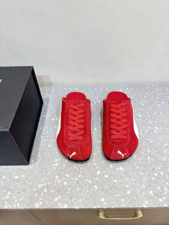 Puma Suede Adjustable Buckle Closed Toe Comfort Flat Shoes