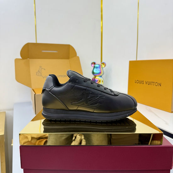 Louis Vuitton LV Trendy Casual Sneakers with Durable Rubber Sole
