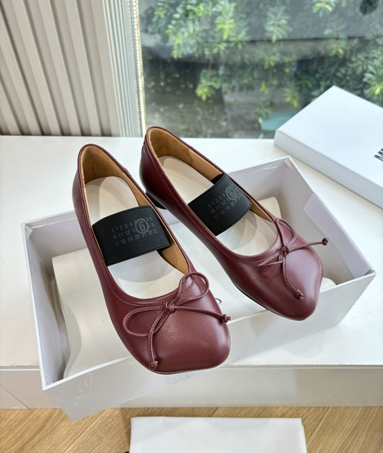Maison Margiela Split Toe Soft Leather Comfortable Casual Flat Mary Jane Shoes