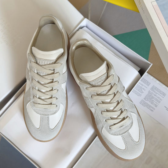Maison Margiela Classic Leather Stitching Thick Sole Training Sneakers