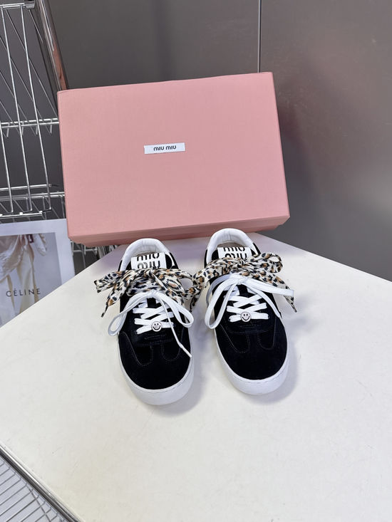 Miu Miu Double Laces DIY Decorated Retro Leather Sneakers