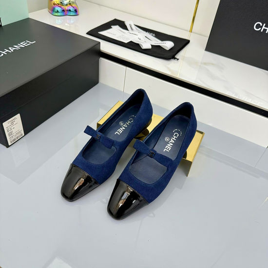 Chanel Classic Slingback Flats Two Tone Elegant Durable Sole