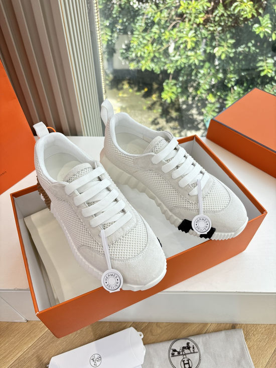 Hermes Breathable Leather Mesh Upper Comfortable Casual Sneakers Durable