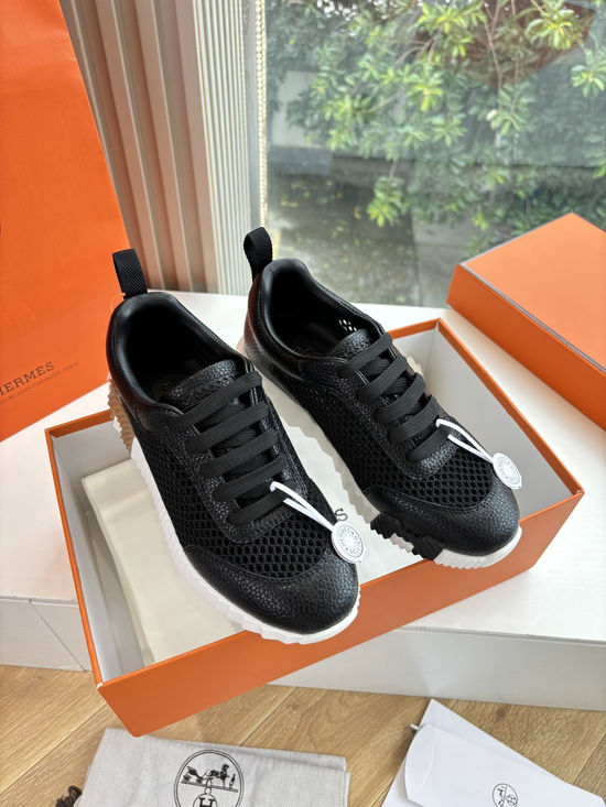 Hermes Breathable Leather Mesh Upper Comfortable Casual Sneakers Durable