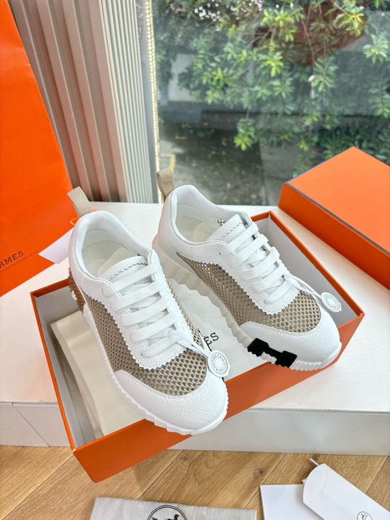 Hermes Breathable Leather Mesh Upper Comfortable Casual Sneakers Durable