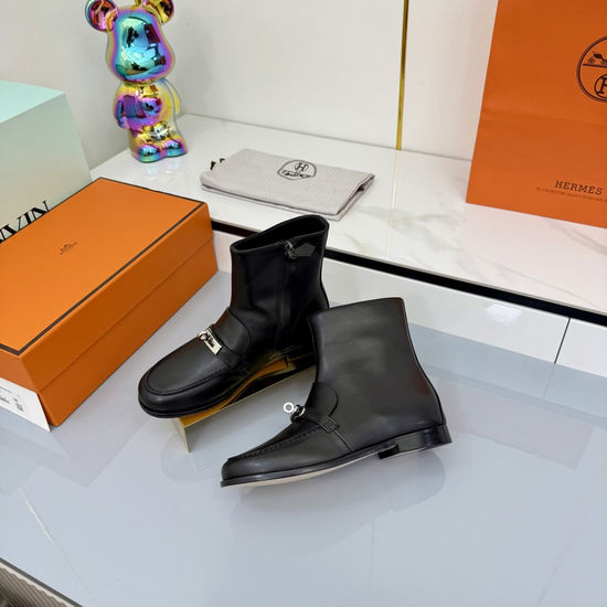 Hermes Classic Buckle Short Boots Soft Leather Lining