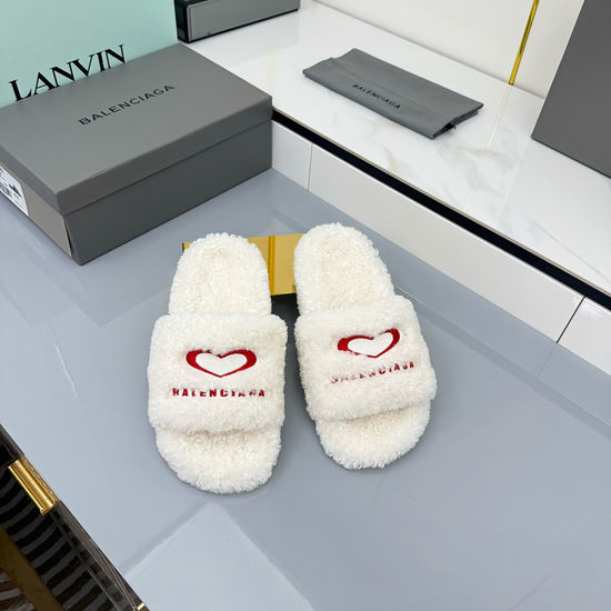 Balenciaga Fuzzy Wool Lined Non-slip Platform Slippers