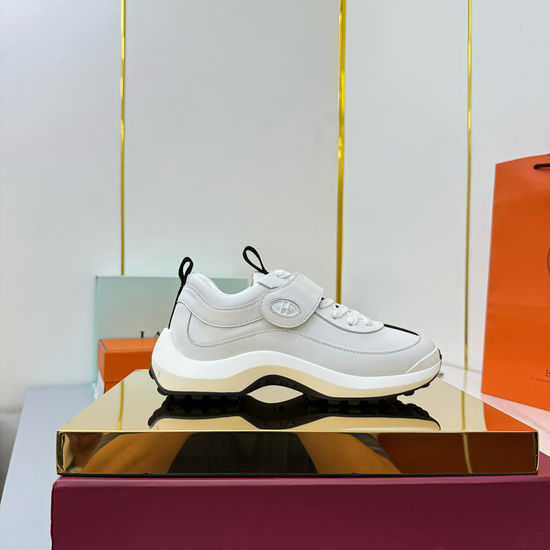 Hermes Soft Leather Casual Sneakers with Lightweight Outsole