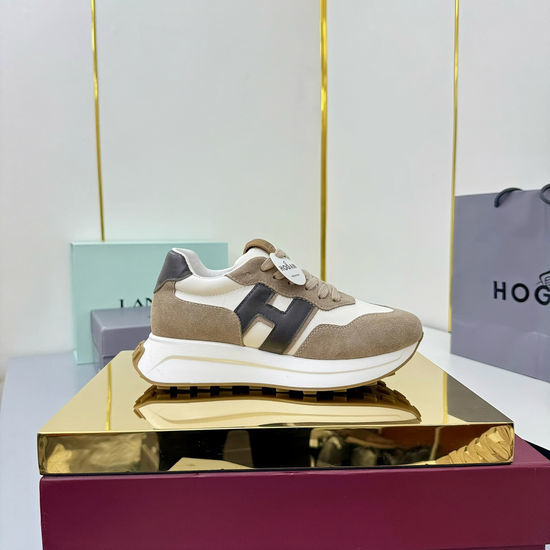 Hogan Thick Sole Casual Sports Shoes With Color Block Design