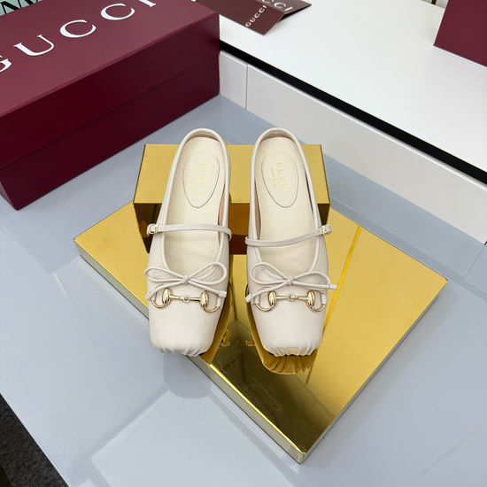Gucci Leather Horsebit Bow Ballet Flats with Adjustable Straps