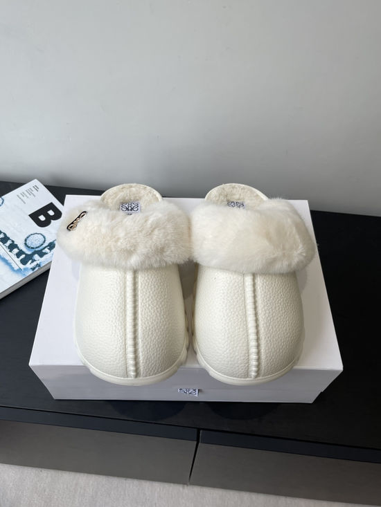 Loewe Shearling Lined Leather Clog Slippers Comfort Warm