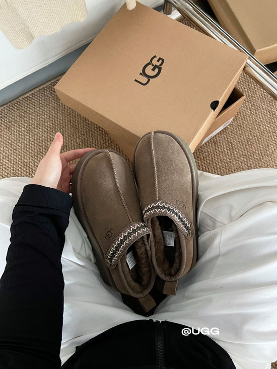 UGG Faux Fur Lined Convertible Slip-On Slippers Walnut