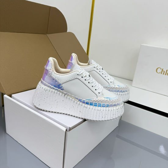 Loewe Breathable Leather Casual Sneakers with Cushioned Outsole