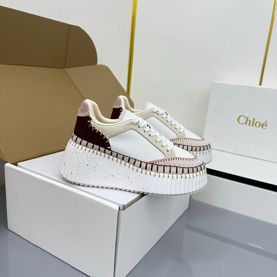 Loewe Breathable Leather Casual Sneakers with Cushioned Outsole