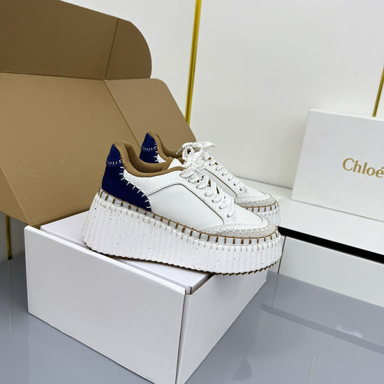 Loewe Casual Leather Sneakers with Lightweight Comfortable Sole