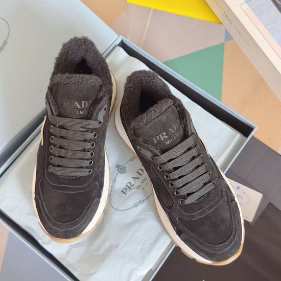 Prada Fleece Lined Chunky Sole Casual Leather Sneakers