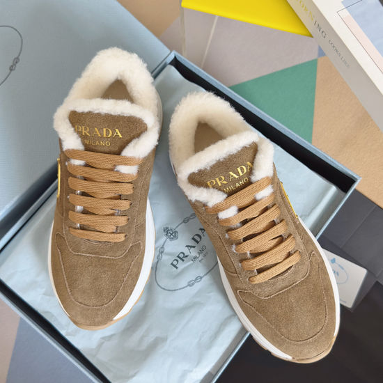 Prada Fleece Lined Chunky Sole Casual Leather Sneakers