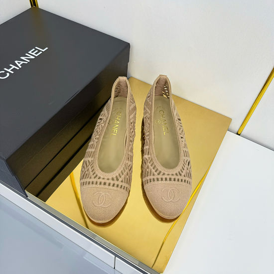 Chanel Classic Two Tone Woven Leather Slingback Casual Dress Shoes