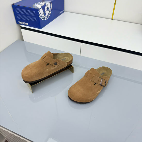 Birkenstock Casual Closed Toe Slip On Clogs For Daily Wear