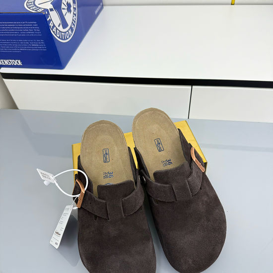 Birkenstock Casual Closed Toe Slip On Clogs For Daily Wear