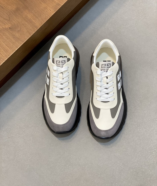 Givenchy Classic Low-top Casual Leather Sneakers with Logo Details
