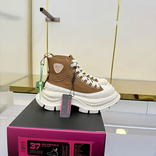 Smilerepublic Canvas Thick Sole Comfortable High Top Casual Shoes
