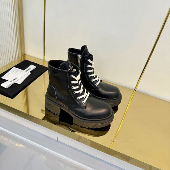 SMFK Thick Sole Platform Boots with Comfortable Soft Upper