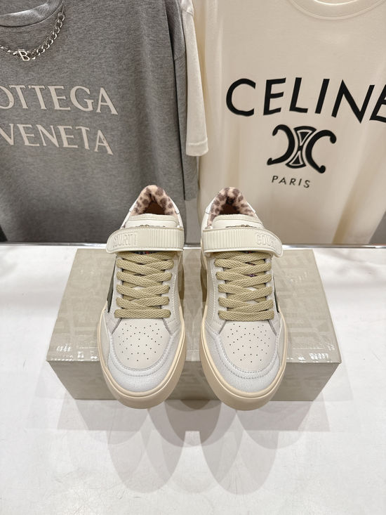 Golden Goose Vintage Distressed Thick Sole Casual Shoes