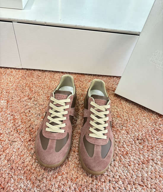 Maison Margiela Classic Cowhide Suede Stitching Casual Training Shoes