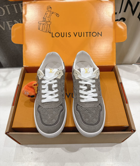 Louis Vuitton LV Thick Sole Leather Casual Sports Sneakers
