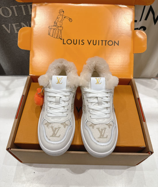 Louis Vuitton LV Wool Lined Thick Sole Leather Casual Sneakers