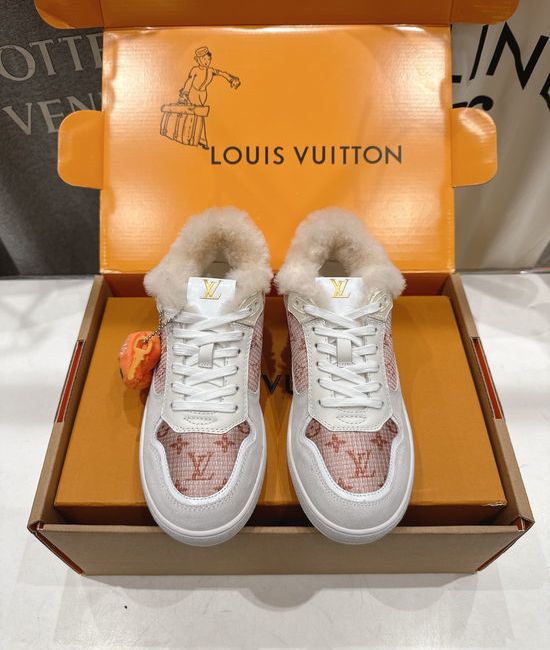 Louis Vuitton LV Wool Lined Thick Sole Leather Casual Sneakers