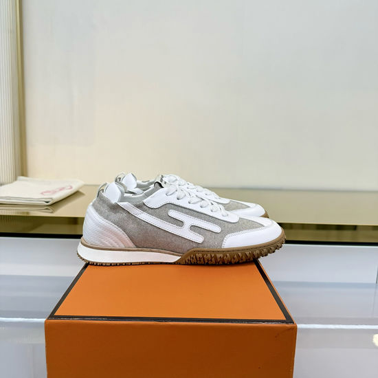 Hermes Vintage Leather Casual Skate Shoes with Comfortable Lining
