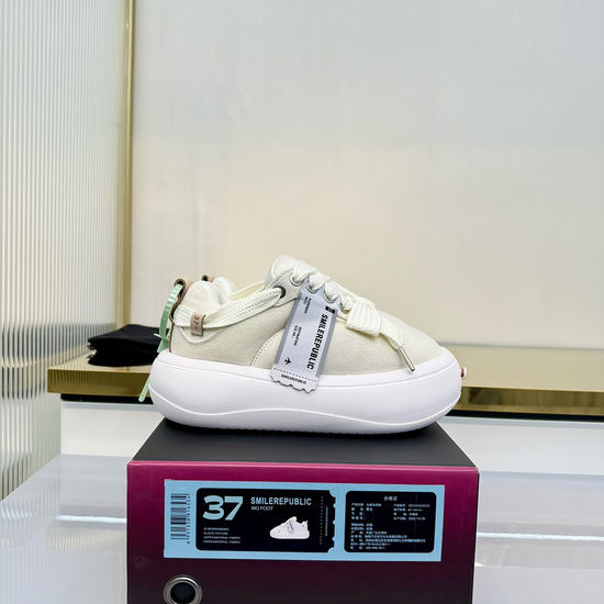 SMILEREPUBLIC Premium Canvas Thick Sole Comfortable Durable Casual Daily Sneakers
