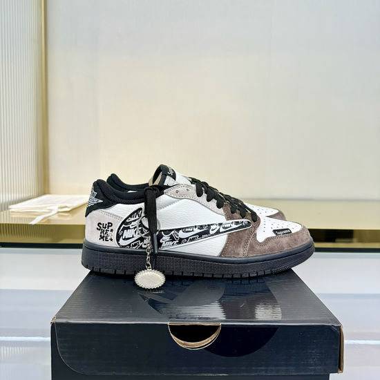 Nike Premium Custom Low Top Retro Basketball Shoes With Box