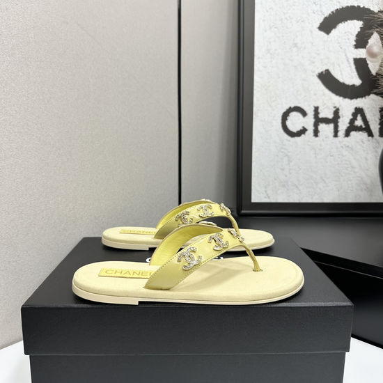 Chanel Premium Sheepskin Sandals Comfortable Lining Durable Sole Footwear