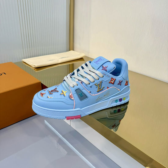 Louis Vuitton LV Vintage Style Basketball Sneakers Durable Comfortable Sole