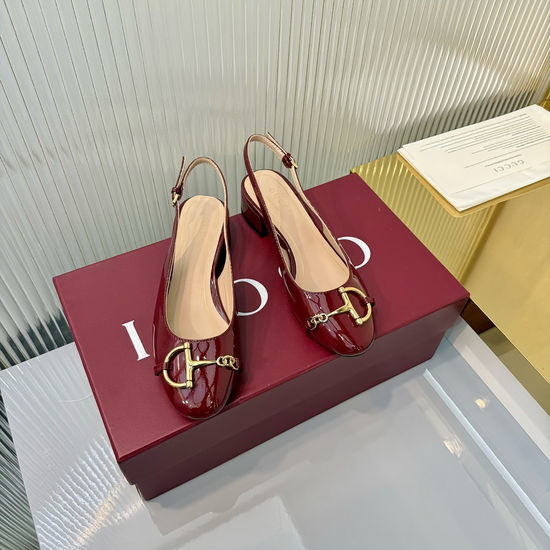 Gucci Patent Leather Ballet Flats With Gold Decor