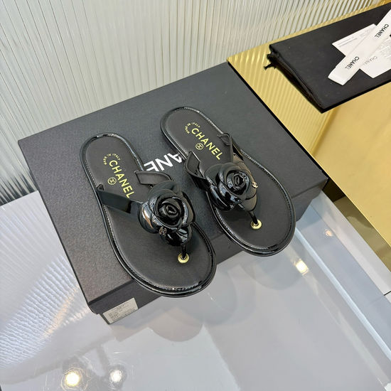 Chanel Elegant Elevated Thong Sandals with Premium Upper