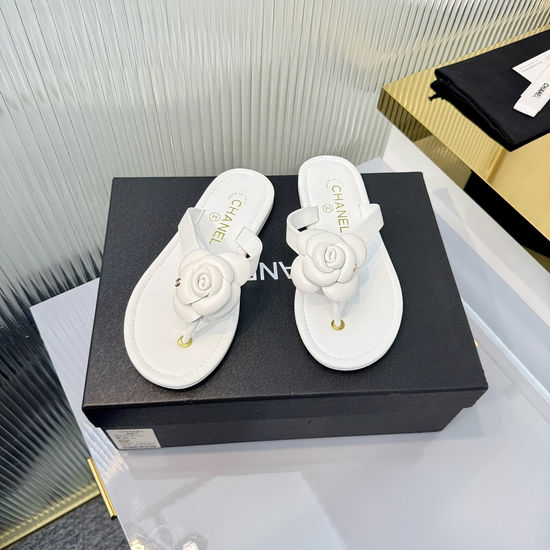 Chanel Elegant Elevated Thong Sandals with Premium Upper