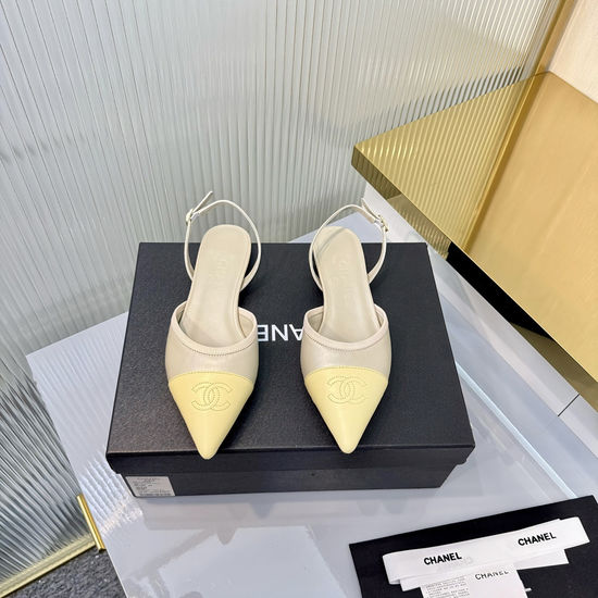 Chanel Elegant Pointed Toe Two-Tone Mary Jane Flats
