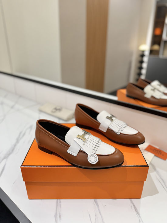 Hermes Classic Cowhide Loafers Comfortable Soft Sole Casual Shoes