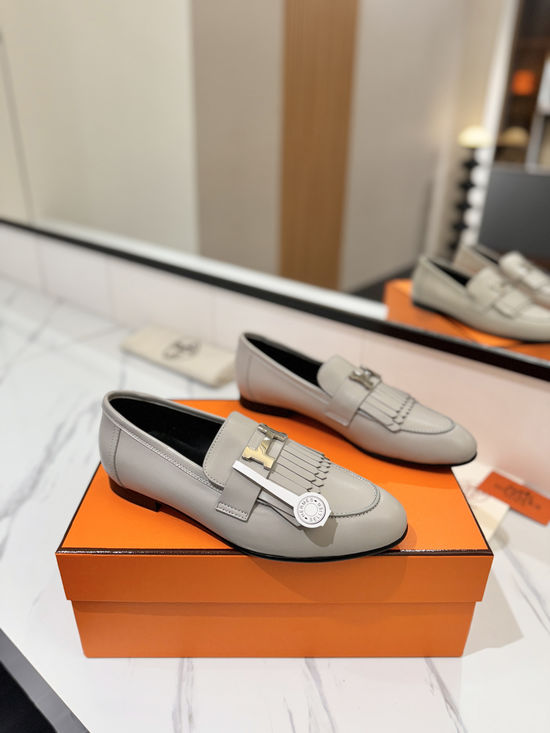 Hermes Classic Cowhide Loafers Comfortable Soft Sole Casual Shoes